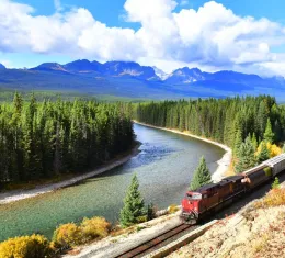 Le guide pratique pour voyager en train au Canada.